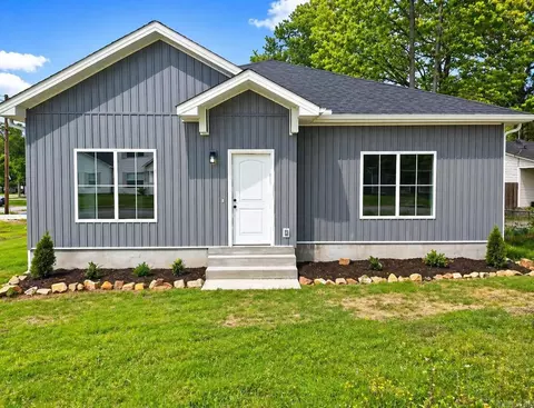 716 Trickey Ln, Jacksonville, AR 72076