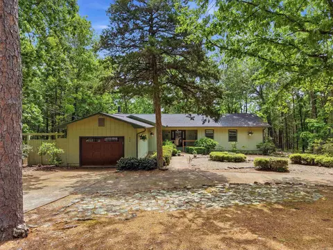 235 Robinhood Trl, Fairfield Bay, AR 72088
