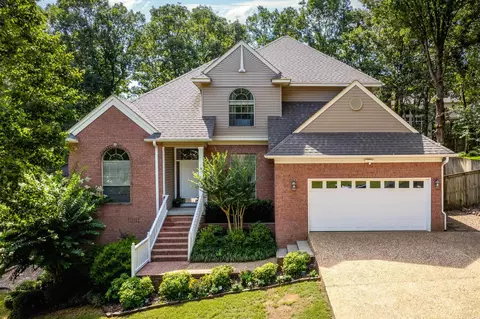 7 Chalmette Ct, Little Rock, AR 72211