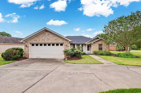 4013 Lakewood Valley Dr, North Little Rock, AR 72116