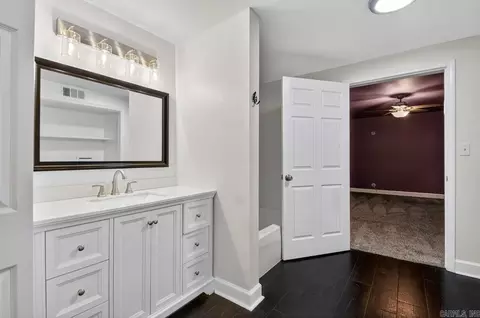 Bath - 16494 12th, Paron, AR 72122 photo 1 of 2