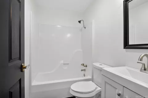 Bath - 16494 12th, Paron, AR 72122 photo 2 of 2