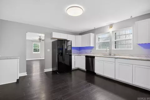 Kitchen - 16494 12th, Paron, AR 72122 photo 1 of 2