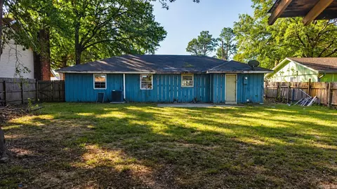204 Truman St, Stuttgart, AR 72160