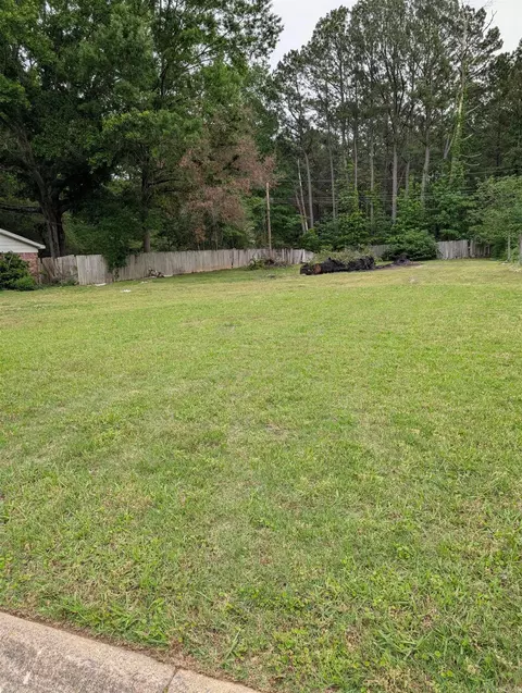 10307 Independence Ln, Little Rock, AR 72209