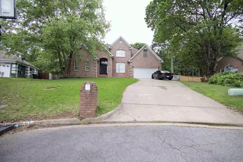 61 Berney Way Dr, Little Rock, AR 72223