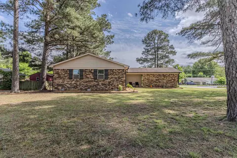 911 Alice St, Paragould, AR 72450