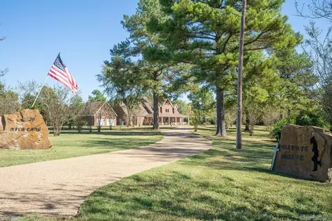 129 Nita Ln, Searcy, AR 72143