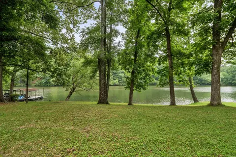 105 Snug Harbor Cir, Hot Springs, AR 71901