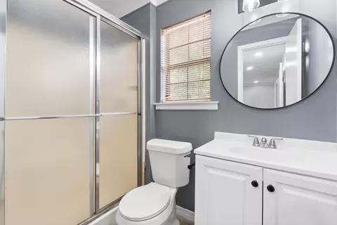 Bath - 148 Copeland Loop, Romance, AR 72136 photo 1 of 1