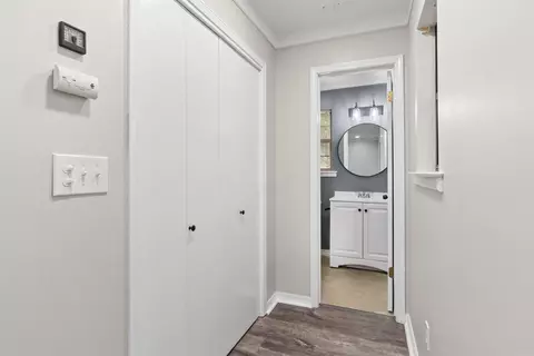 Entry Way - 148 Copeland Loop, Romance, AR 72136 photo 5 of 5