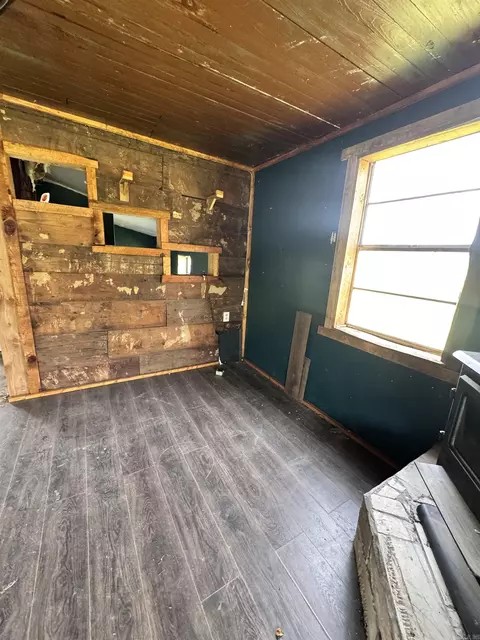 1114 S Cherry St, Altus, AR 72821 photo 8