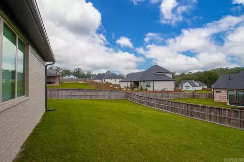 Exterior - 838 Belle Grove Loop, Benton, AR 72019 photo 12 of 14