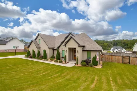 Exterior - 838 Belle Grove Loop, Benton, AR 72019 photo 3 of 14