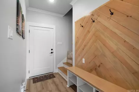 Entry Way - 838 Belle Grove Loop, Benton, AR 72019 photo 3 of 4