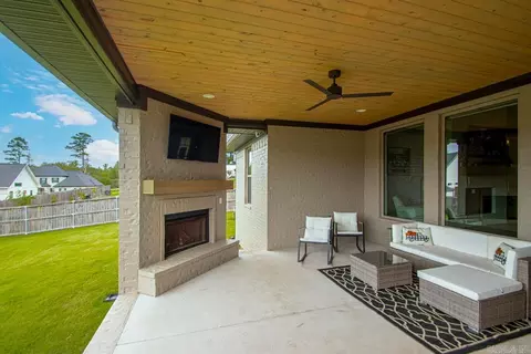 Exterior - 838 Belle Grove Loop, Benton, AR 72019 photo 8 of 14