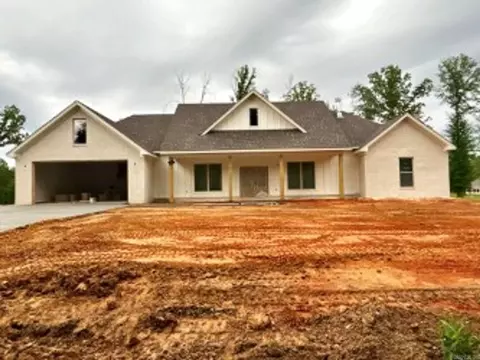 6762 N Detonti Rd, Bauxite, AR 72011