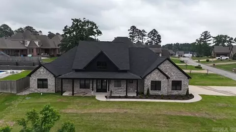 137 Arlington Park Ter, Hot Springs, AR 71901