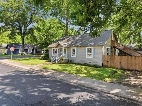 Exterior - 1117 Weems St, Conway, AR 72034 photo 3 of 8