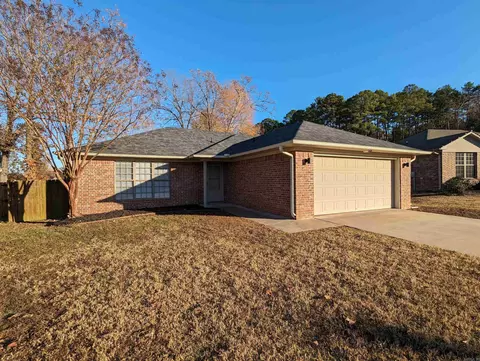 1880 Arden Ln, Conway, AR 72034