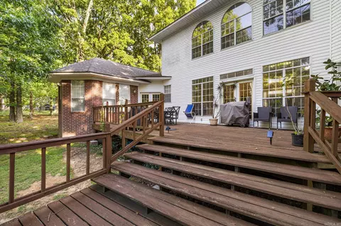 Exterior - 226 Edgewood Dr, Cabot, AR 72023 photo 6 of 11