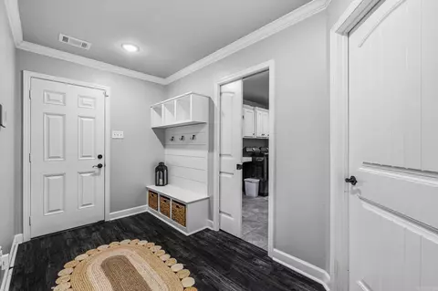 Entry Way - 33 Cimarron Cir, Cabot, AR 72023 photo 1 of 2