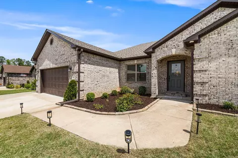 Exterior - 33 Cimarron Cir, Cabot, AR 72023 photo 3 of 6