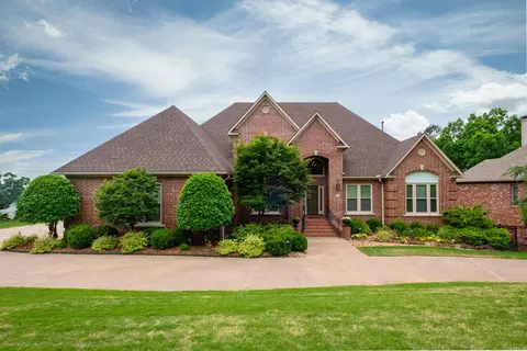 41 Bellegarde Dr, Little Rock, AR 72223