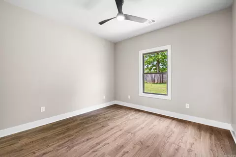 Bedroom - 744 Grand Valley Loop, Austin, AR 72007 photo 7 of 8