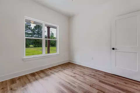 Bedroom - 37 Allen Cv, Ward, AR 72176 photo 3 of 9