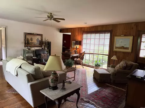 Living - 901 W 36th, Pine Bluff, AR 71603 photo 1 of 5