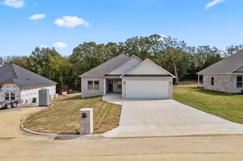 Exterior - 514 Madeleine Cir, Austin, AR 72007 photo 2 of 2
