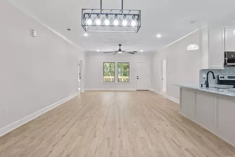 Living - 514 Madeleine Cir, Austin, AR 72007 photo 1 of 2