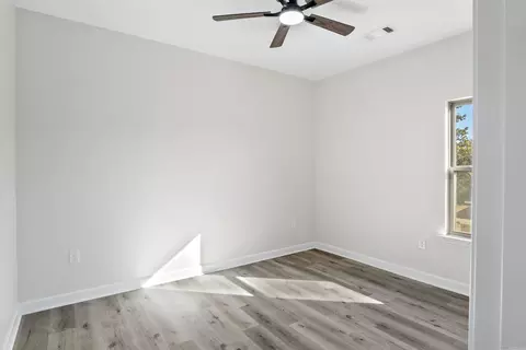 Bedroom - 506 Madeleine Cir, Austin, AR 72007 photo 7 of 8