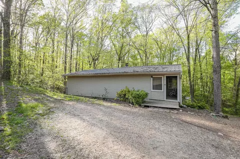 Exterior - 2215 Gwin Ln, Benton, AR 72019 photo 8 of 11