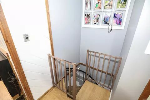 Entry Way - 2215 Gwin Ln, Benton, AR 72019 photo 4 of 6