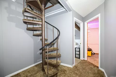 Entry Way - 2215 Gwin Ln, Benton, AR 72019 photo 6 of 6