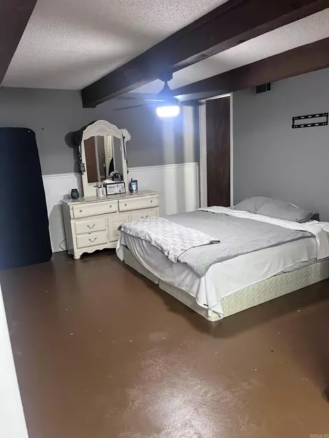 Bedroom - 2215 Gwin Ln, Benton, AR 72019 photo 6 of 7