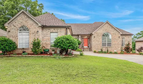 112 Miramar Dr, Maumelle, AR 72113