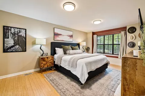 Bedroom - 39 Bradley St, Bryant, AR 72022 photo 1 of 6