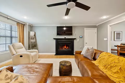 Living - 39 Bradley St, Bryant, AR 72022 photo 4 of 4