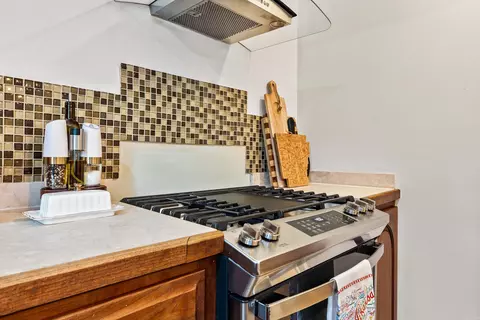 Kitchen - 39 Bradley St, Bryant, AR 72022 photo 4 of 7