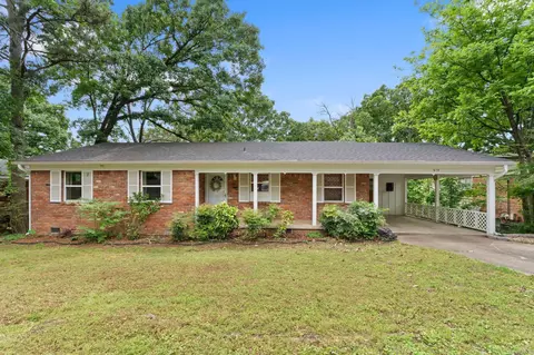 618 Hall Dr, Little Rock, AR 72205