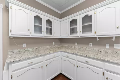 Kitchen - 2435 Grummer Ln, Conway, AR 72034 photo 3 of 3