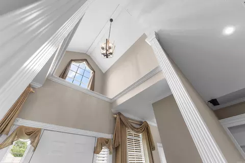Entry Way - 2435 Grummer Ln, Conway, AR 72034 photo 2 of 3