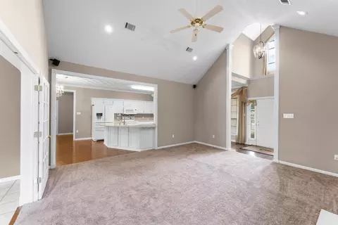 Living - 2435 Grummer Ln, Conway, AR 72034 photo 6 of 7