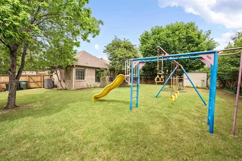 Exterior - 2435 Grummer Ln, Conway, AR 72034 photo 8 of 10