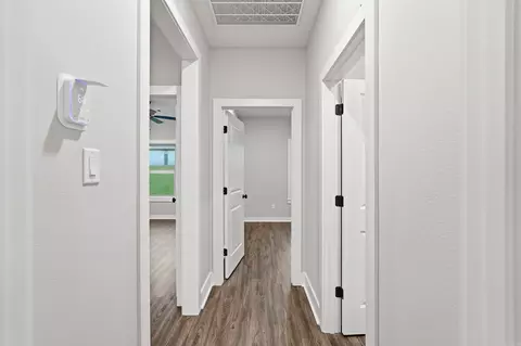 Entry Way - 2444 Pleasant Willow Dr, Benton, AR 72015 photo 4 of 5