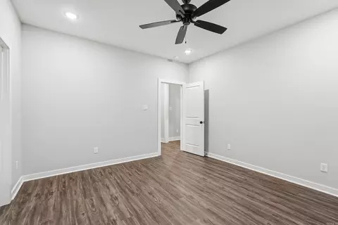 Bedroom - 2444 Pleasant Willow Dr, Benton, AR 72015 photo 2 of 4