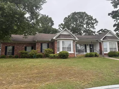 1205 Kierre Dr, North Little Rock, AR 72116